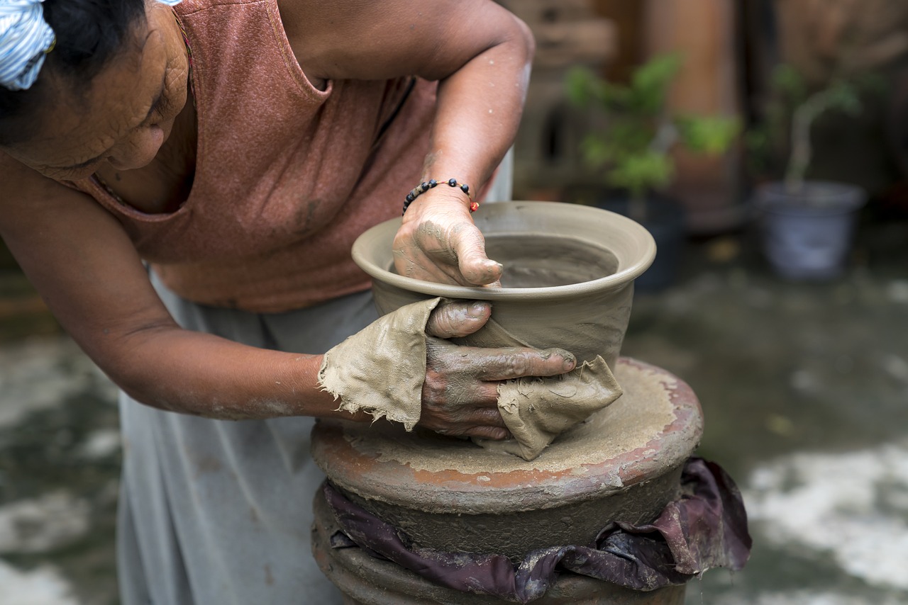 Guide: Turning Pottery from Hobby into a Business